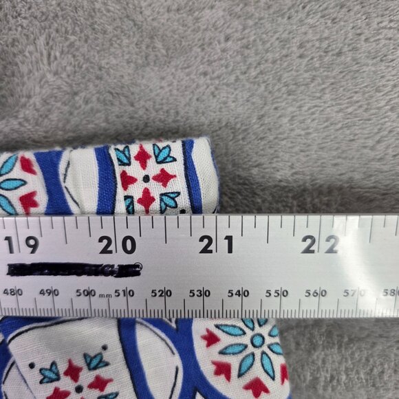 Womens Liz Claiborne White Blue Red Geometric Print Shorts Linen Blend Size XXL - Picture 6 of 9